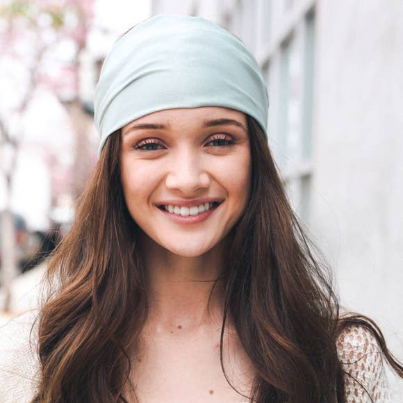 Comfort Meets Fashion: Wide Elastic Headband in Many Colors