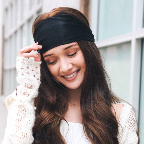 Comfort Meets Fashion: Wide Elastic Headband in Many Colors