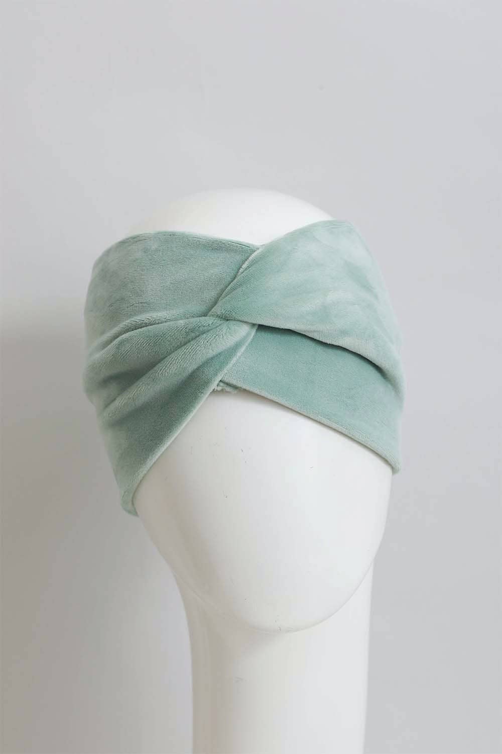 Super Soft Twisted Velvet Headbands for Fall ?