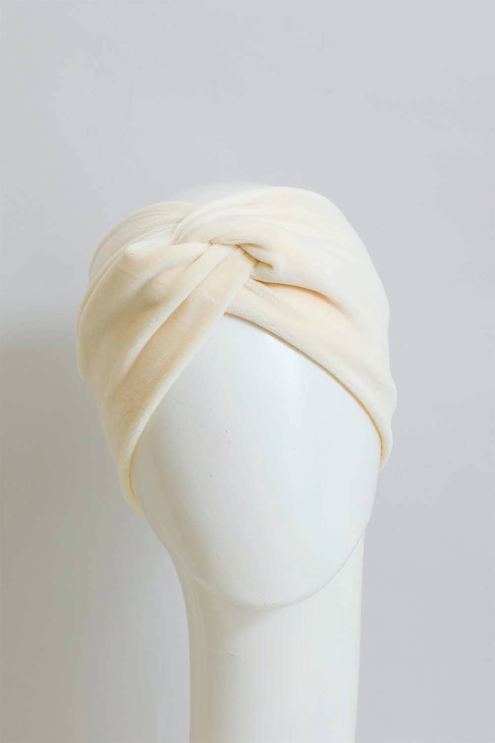 Super Soft Twisted Velvet Headbands for Fall ?