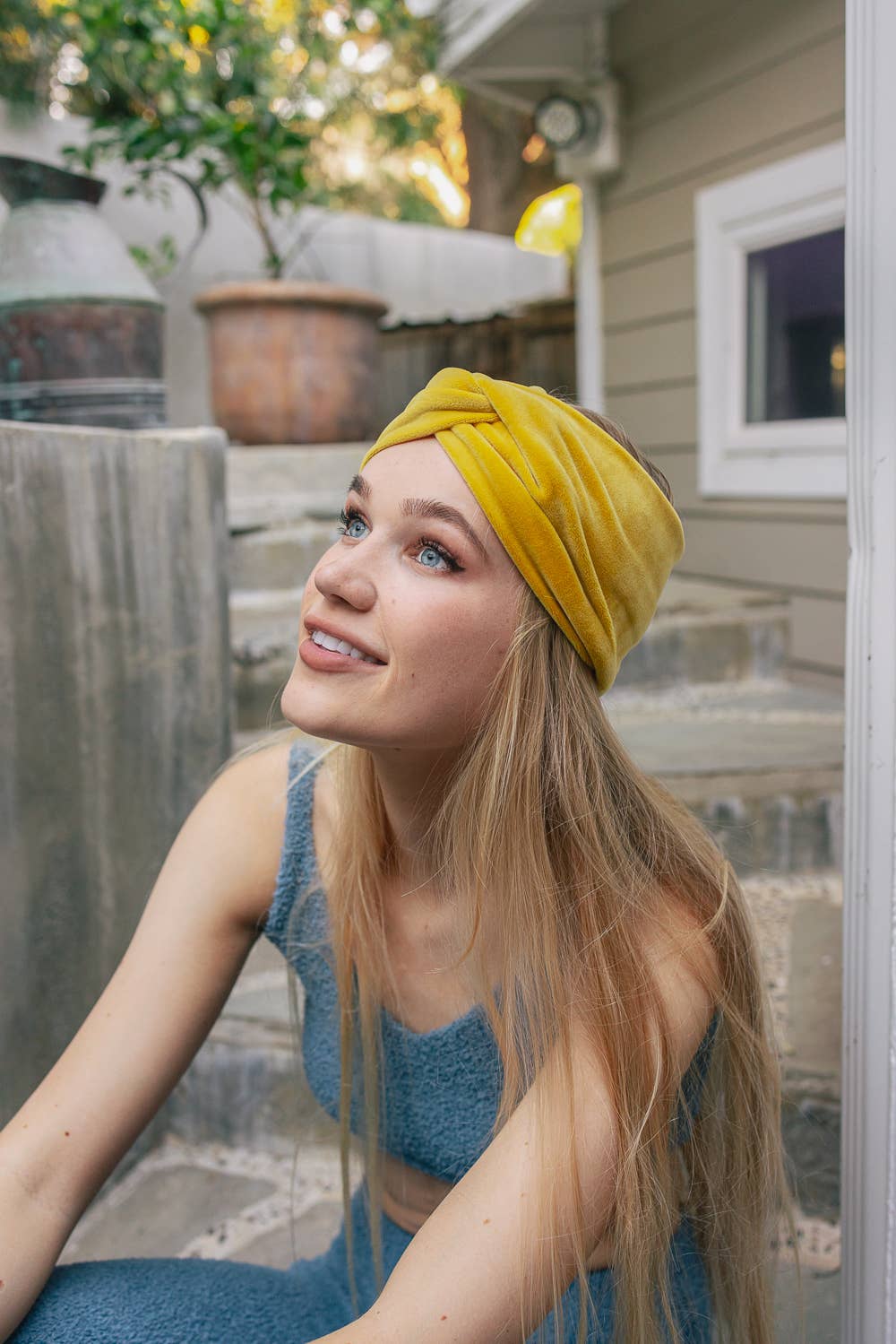 Super Soft Twisted Velvet Headbands for Fall ?